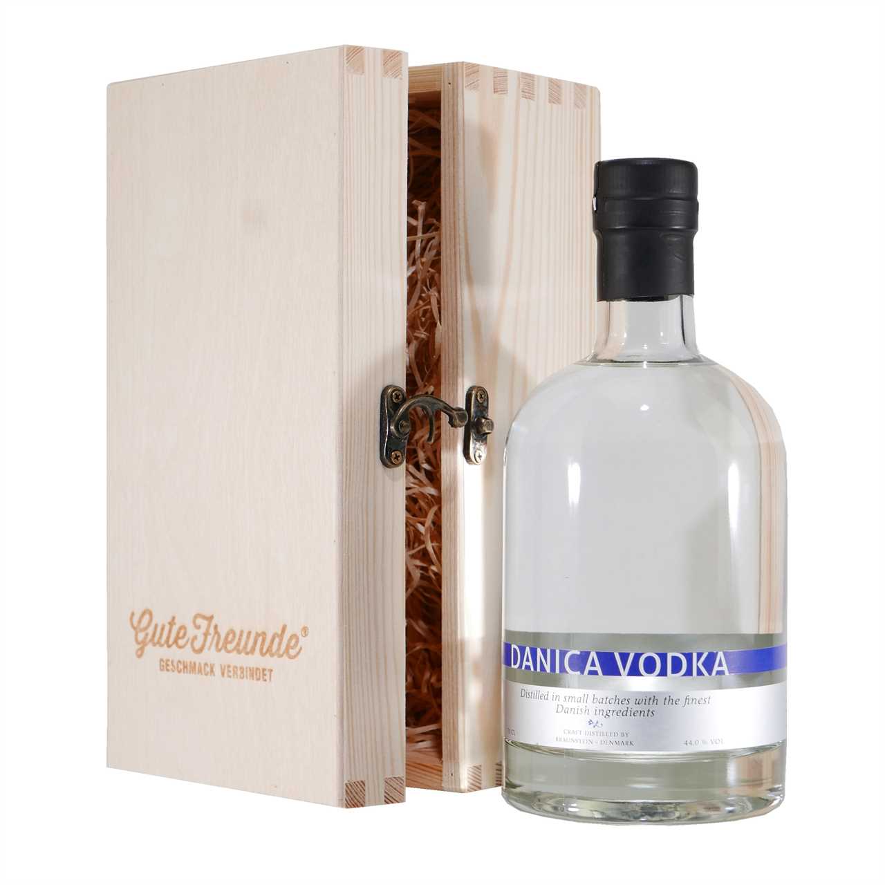 Braunstein Danica Vodka mit Geschenk-Holzkiste